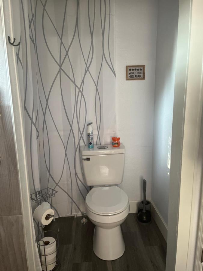 Single Room With Twin Bed On Private Property Eustis ภายนอก รูปภาพ